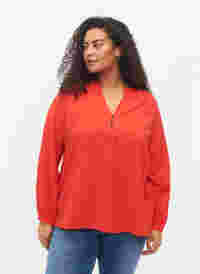 Long-sleeved top in viscose blend, Fiery Red, Model