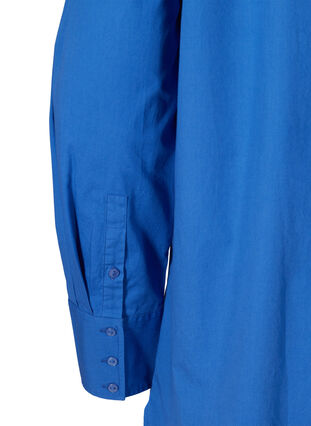 Long cotton shirt with chest pockets, Dazzling Blue, Packshot image number 3
