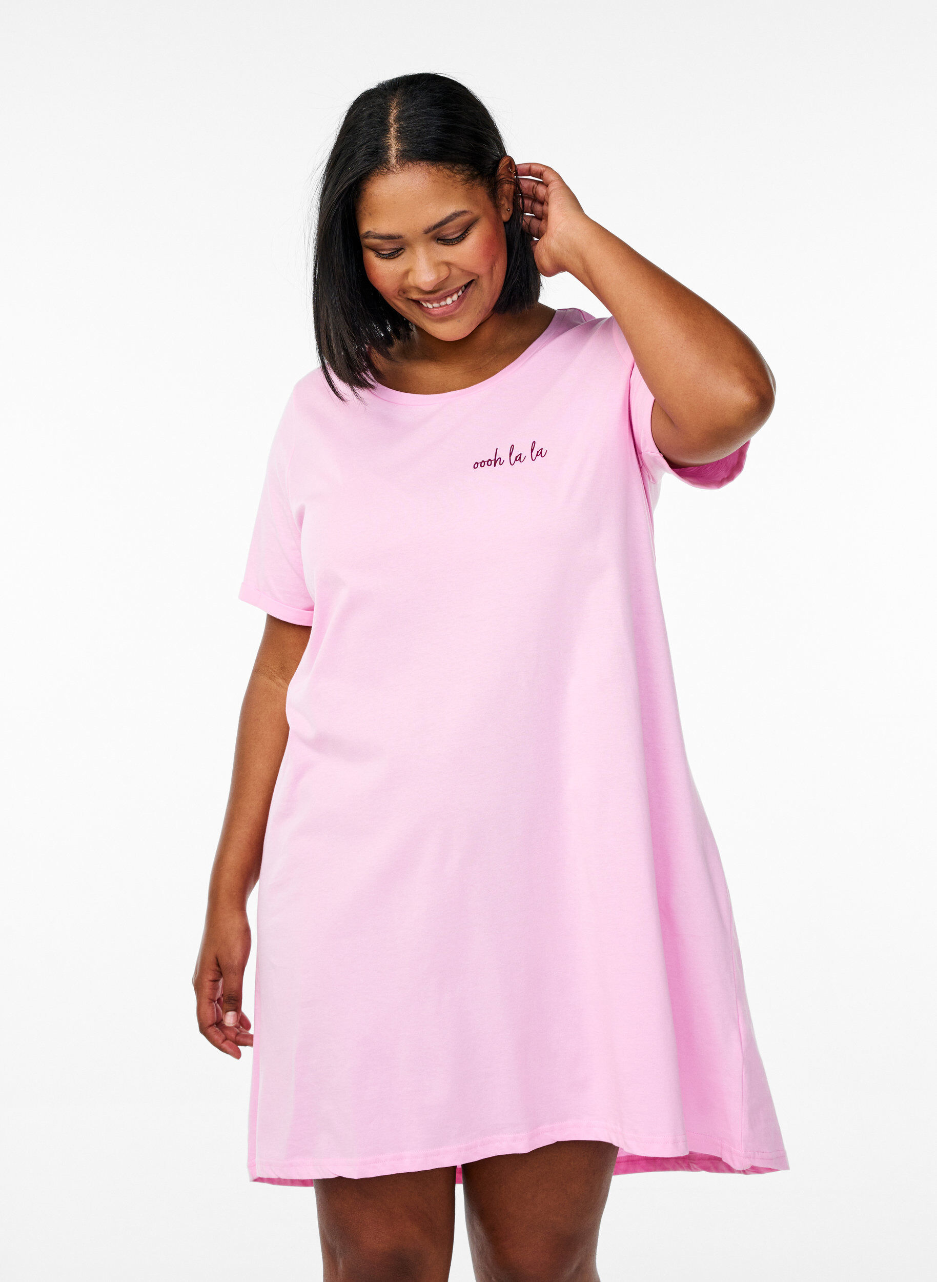 Zizzifashion Short-sleeved nightgown in organic cotton, Rose, Model image number 0