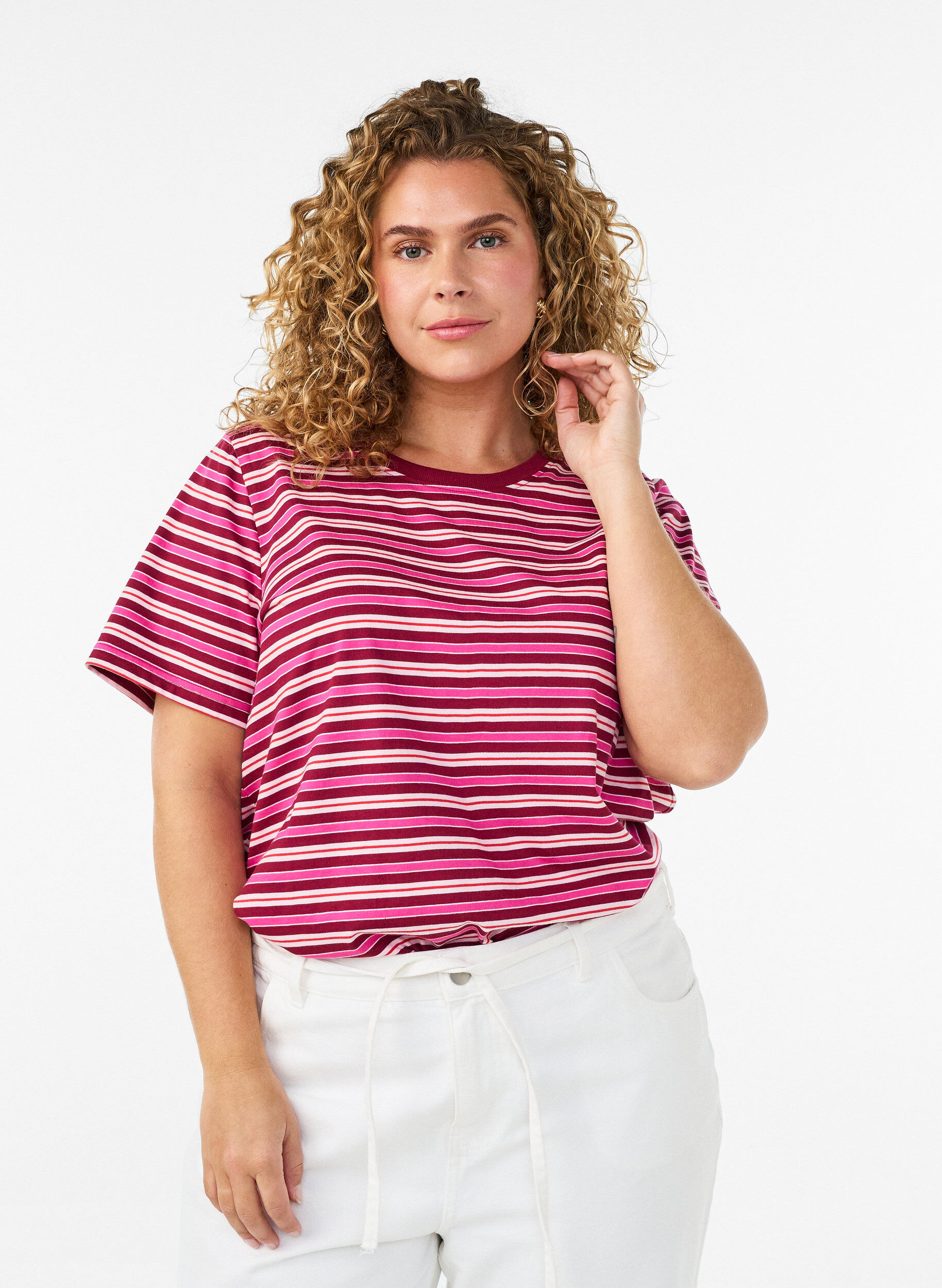 Striped organic cotton T-shirt, Red, Model