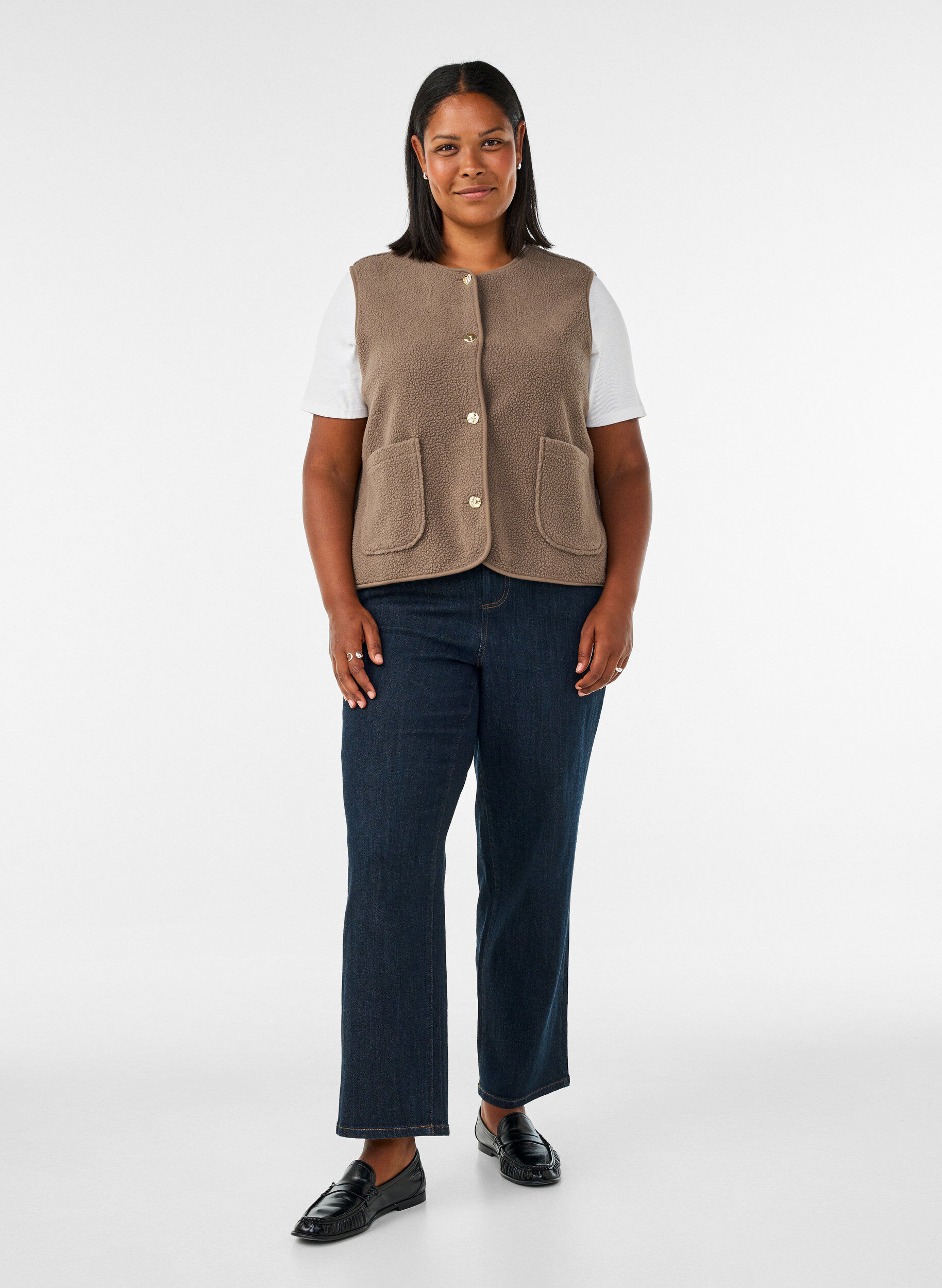 ZizzifashionTeddy gilet with buttons and pockets, Brown, Model image number 1