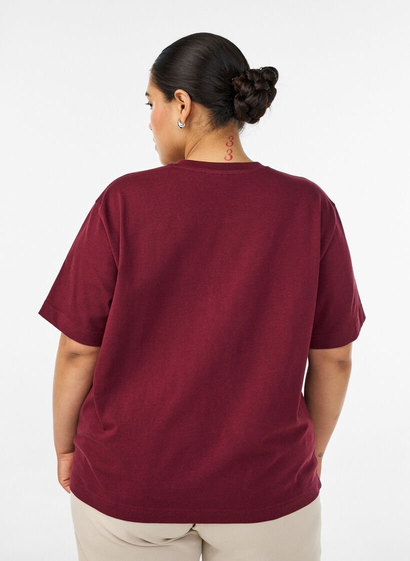 Boxy cotton T-shirt, Red, Model image number 2