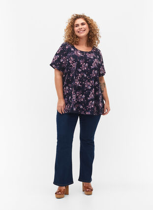 FLASH - Blouse with short sleeves and print, Navy Rose Flower, Model image number 2