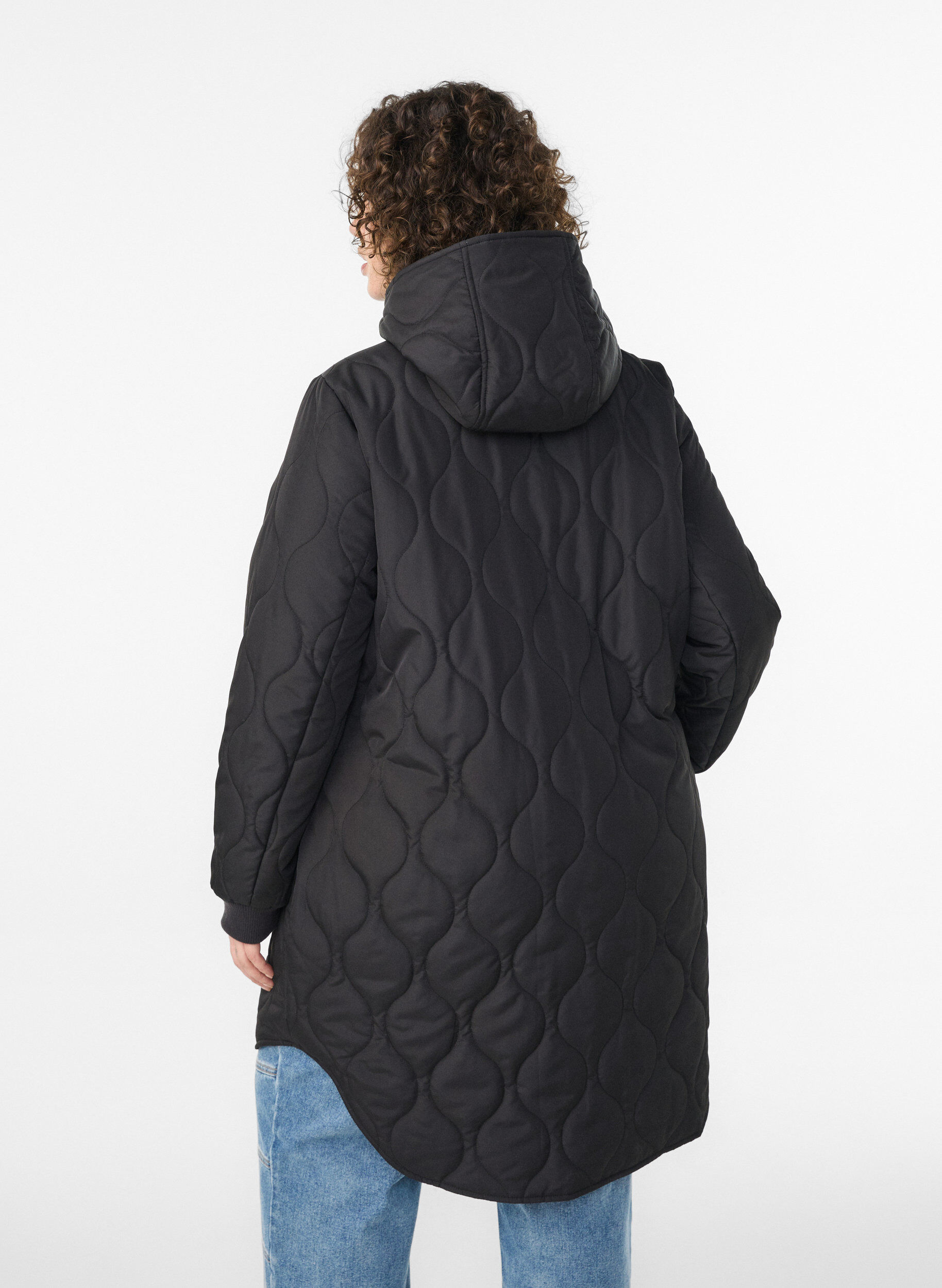ZizzifashionMid-length quilted jacket with a hood, Black, Model image number 2