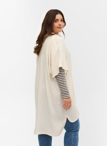 Loose viscose tunic with 2/4-length sleeves, Birch, Model image number 1