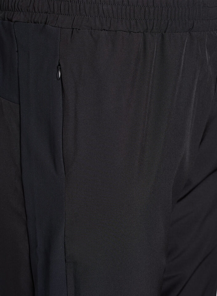 Lightweight training trousers with pockets, Black, Packshot image number 2