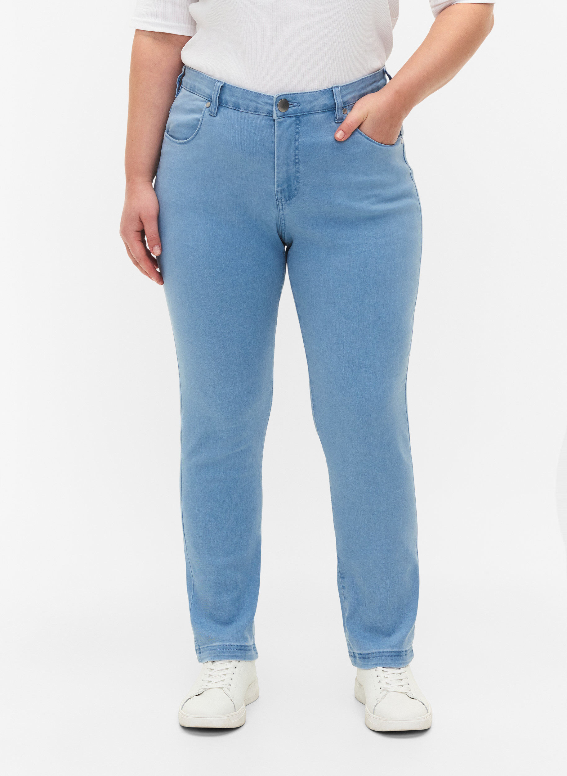 ZizzifashionSlim fit Emily jeans with normal waist, Light Blue, Model image number 2