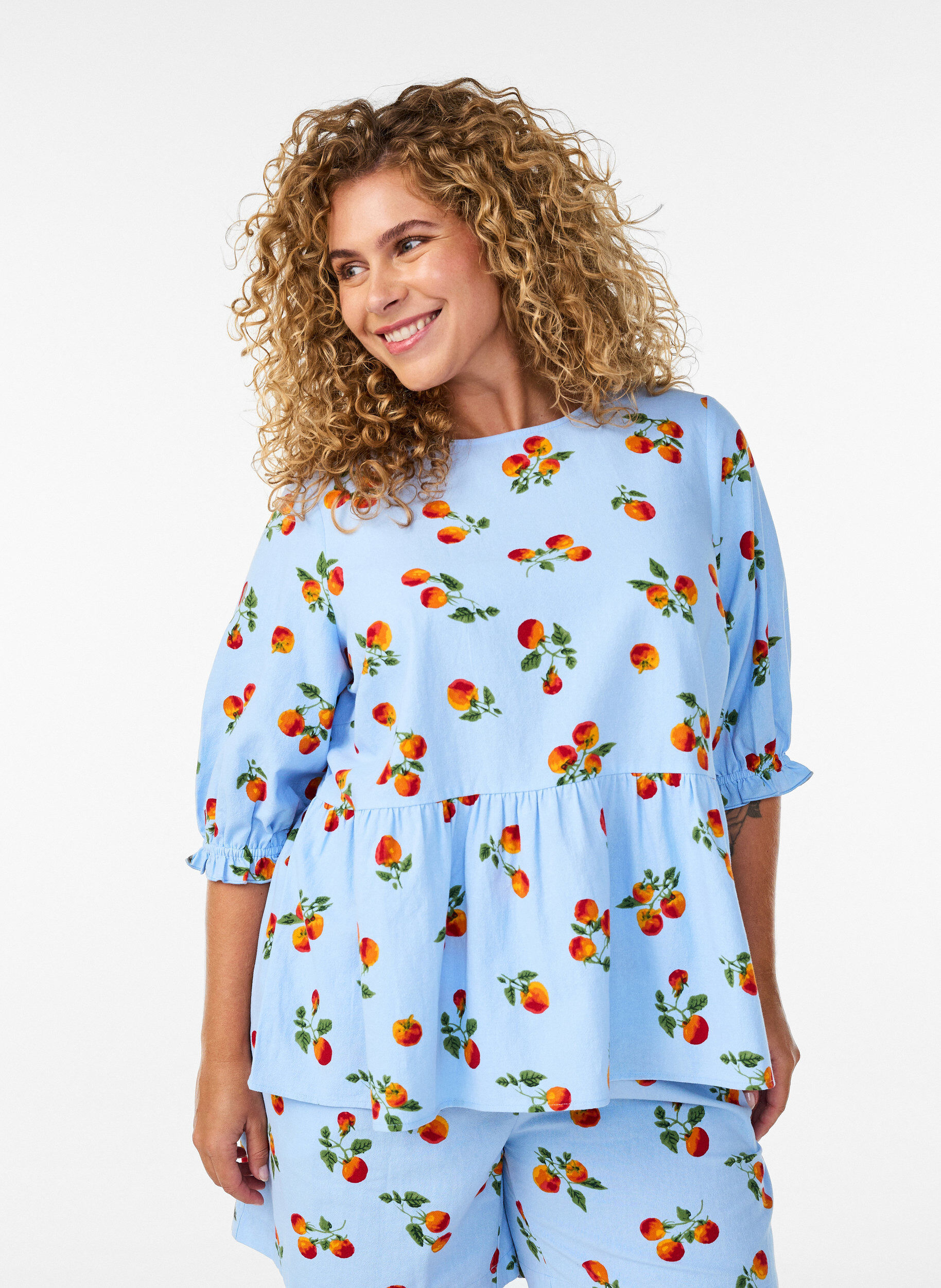 ZizzifashionCotton blouse with tomato print and peplum, Light Blue, Model image number 0