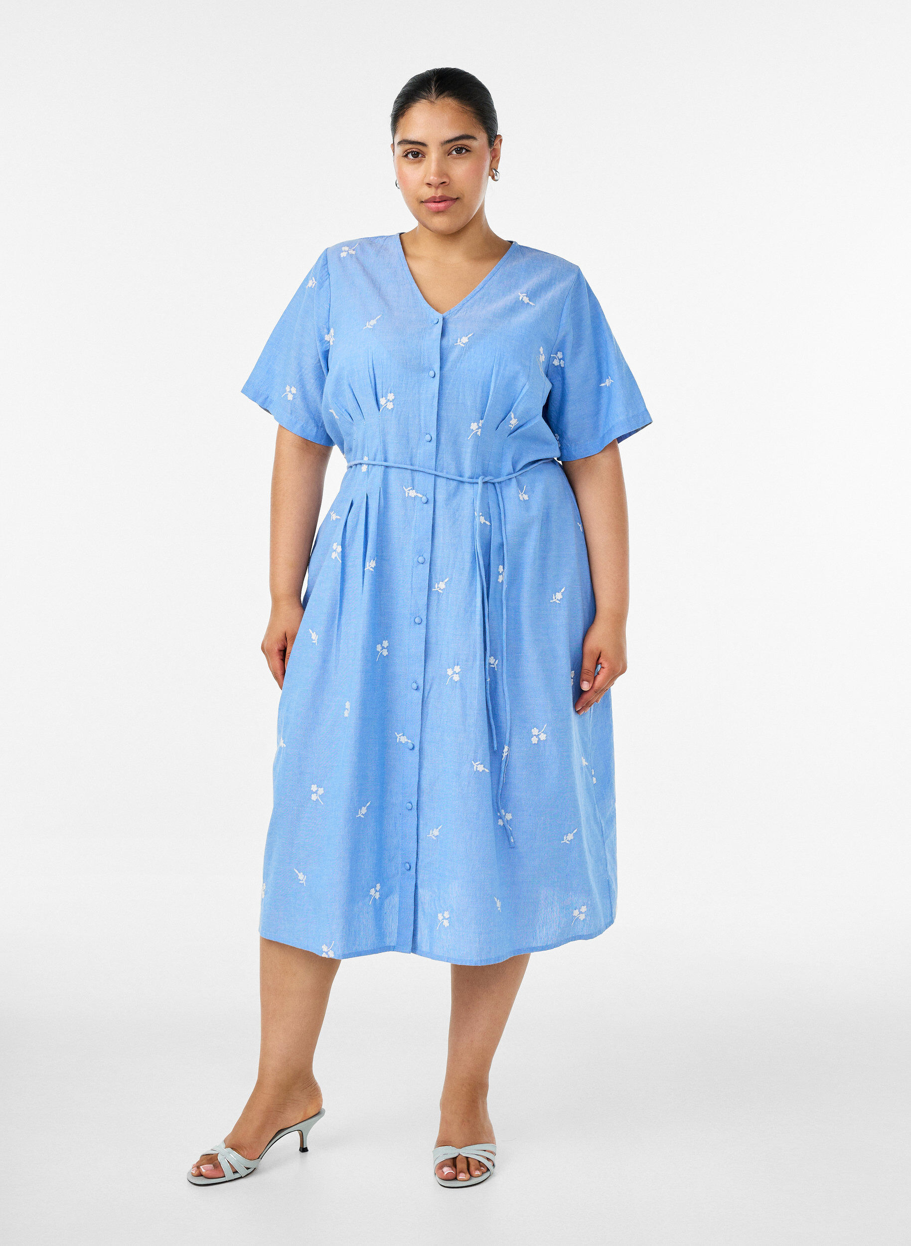 ZizzifashionCotton shirt dress with embroidered flowers, Light Blue, Model image number 0