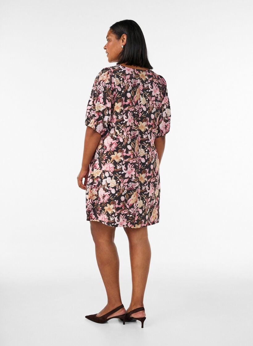 Short A-line dress with V-neck, Rose, Model image number 2