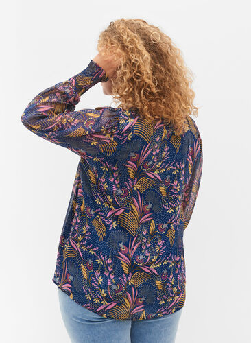 Floral blouse with long sleeves and v neck, Blue w. Pink Leaf, Model image number 1