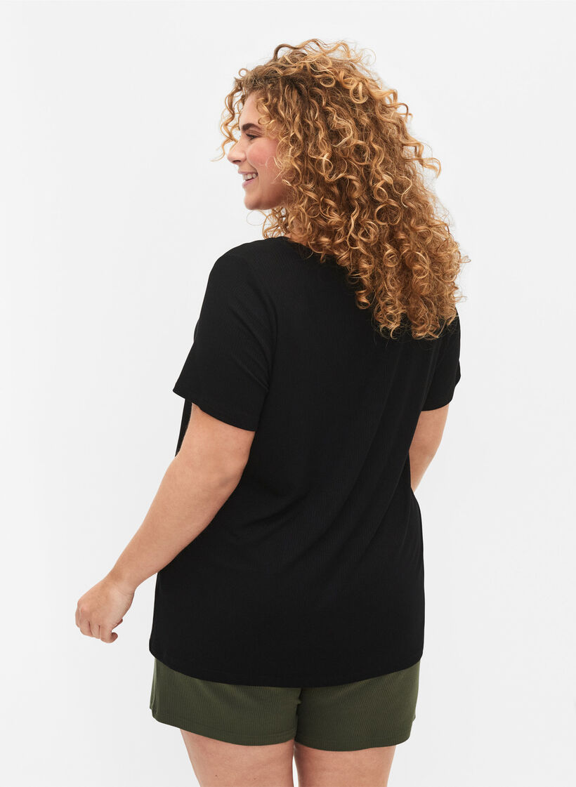 Ribbed T-shirt with LENZING™ ECOVERO™ Viscose, Black, Model image number 1