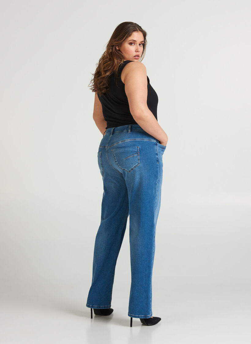 Gemma jeans, Light blue denim, Model