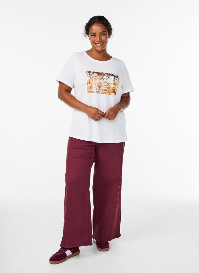 T-shirt with motif, White, Model image number 1