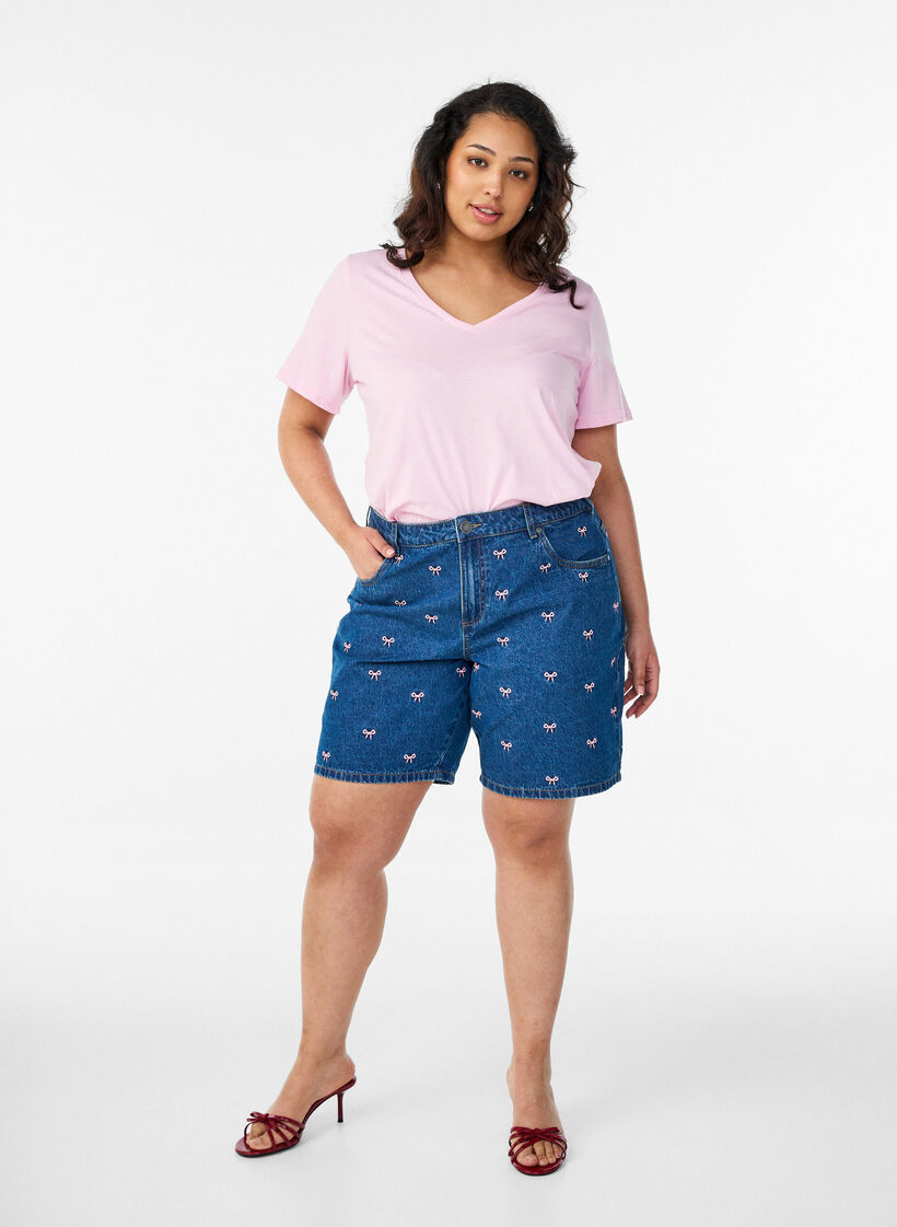 Short sleeve t-shirt with v-neckline, Rose, Model image number 1