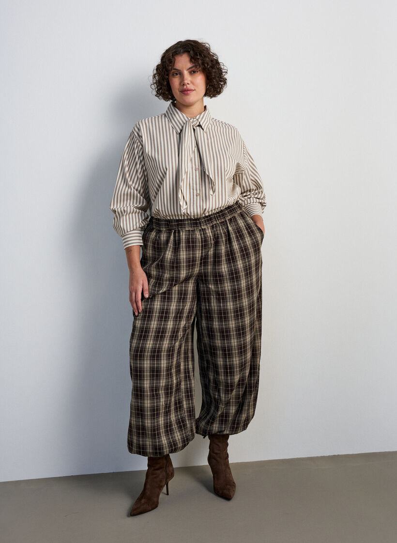 Striped shirt with detachable neck tie, Beige, Model image number 1