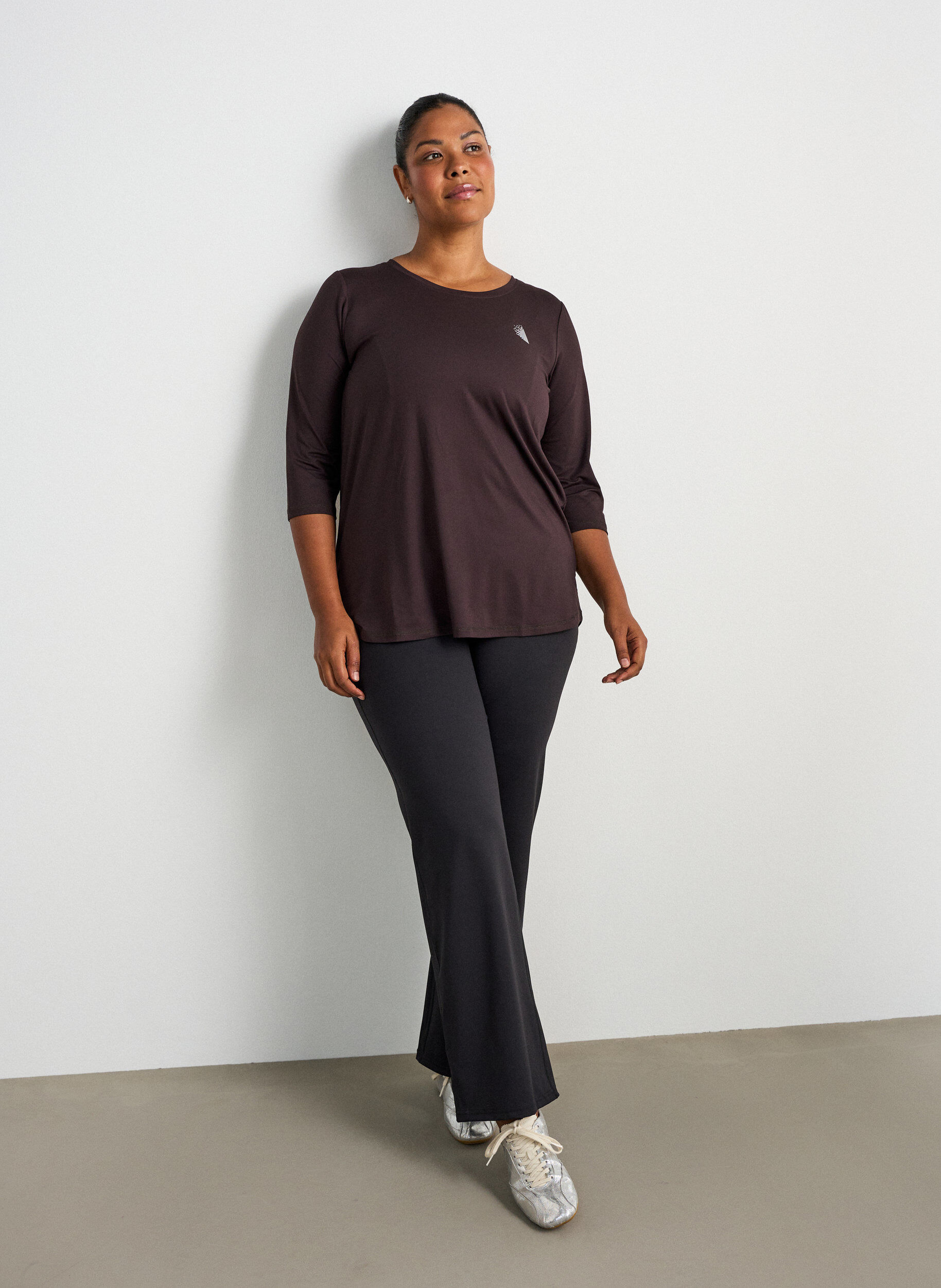 ZizzifashionSports top with 3/4 sleeves, Brown, Model image number 1