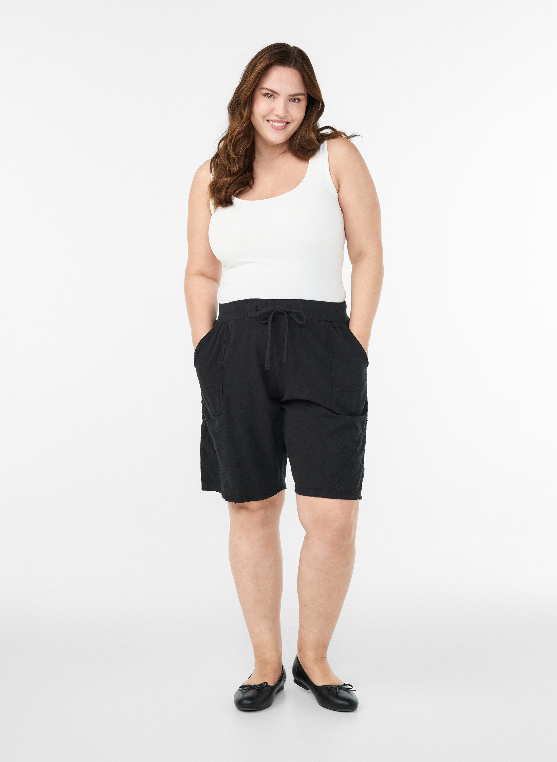 ZizzifashionLoose cotton shorts with pockets, Black, Model image number 1