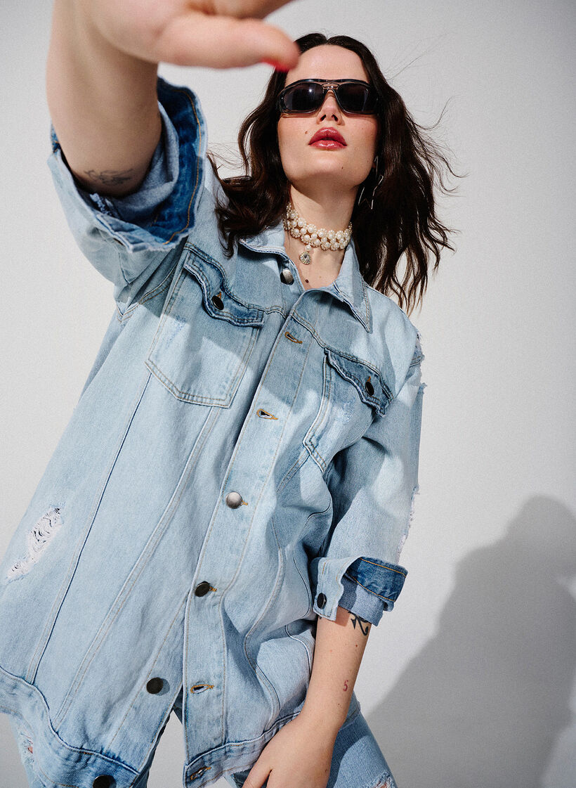 Loose fit denim jacket with worn details, Light blue denim, Image image number 0