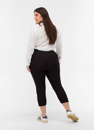3/4-length leggings with buttons, Black, Model image number 1