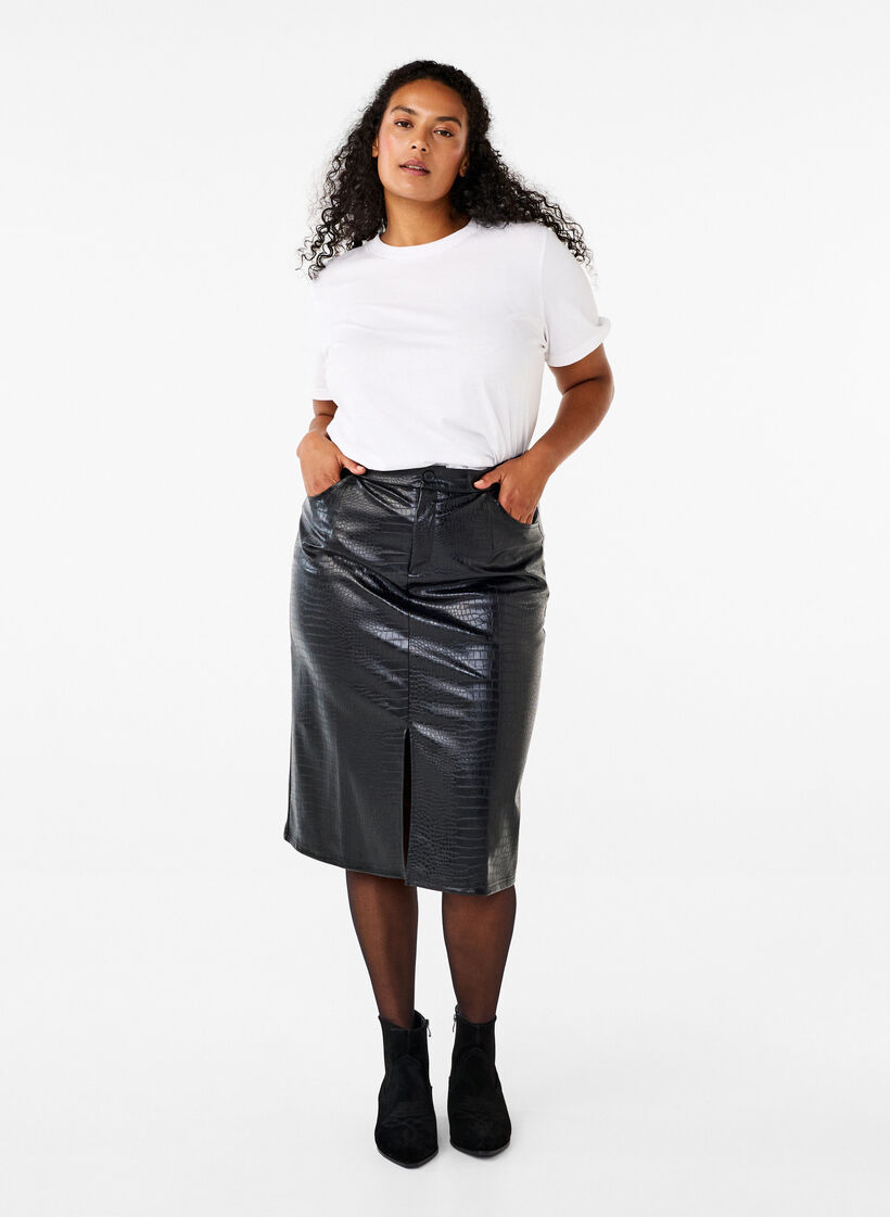Faux leather skirt with a front slit, Black, Model image number 0
