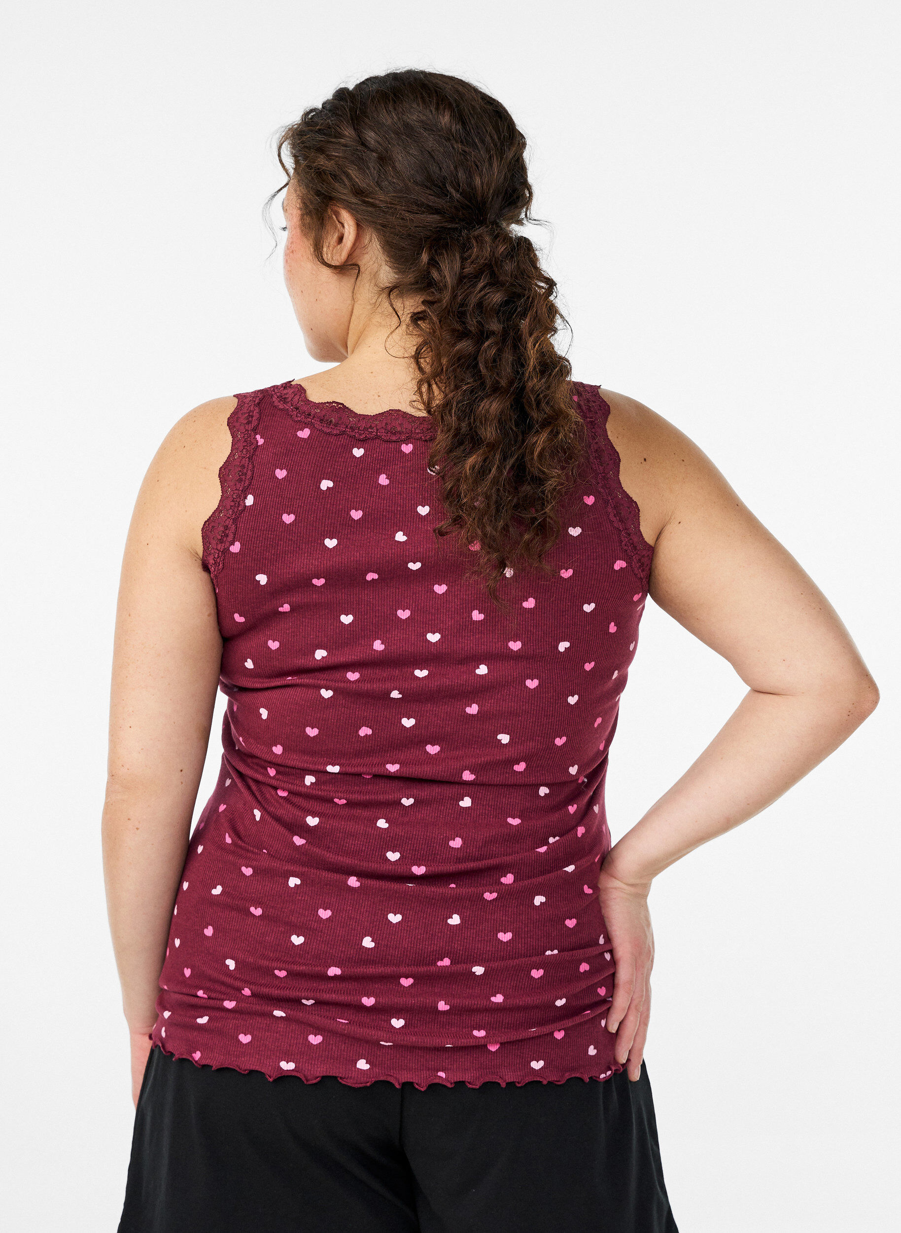 ZizzifashionTop with print and lace edge, Red, Model image number 2