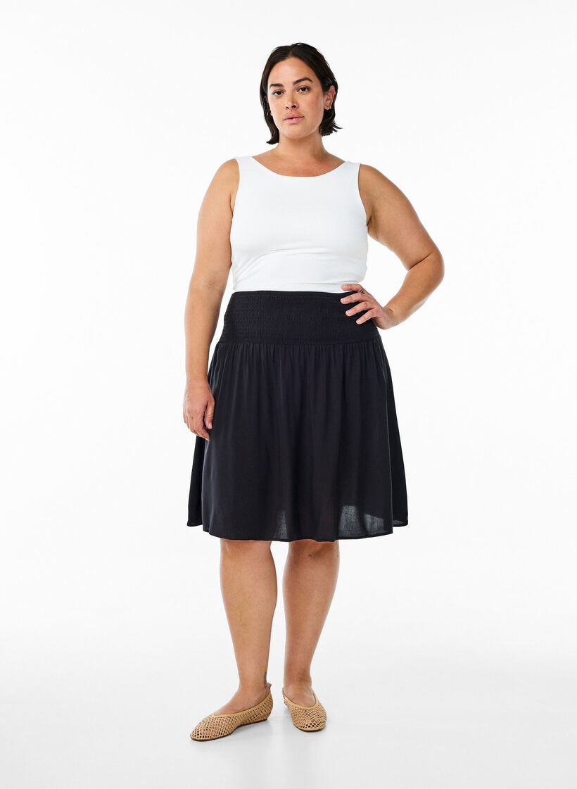 Short skirt with smocked waist, Black, Model image number 1