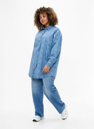 Loose denim jacket with pattern, Light blue denim, Model image number 2