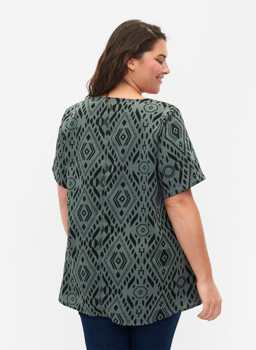 FLASH - Blouse with short sleeves and print, Balsam Graphic, Model image number 1