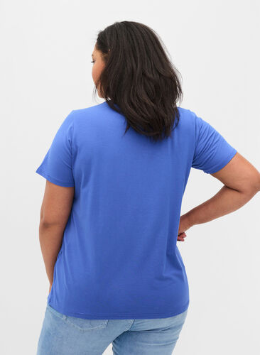 Short sleeve t-shirt with v-neckline, Dazzling Blue, Model image number 1