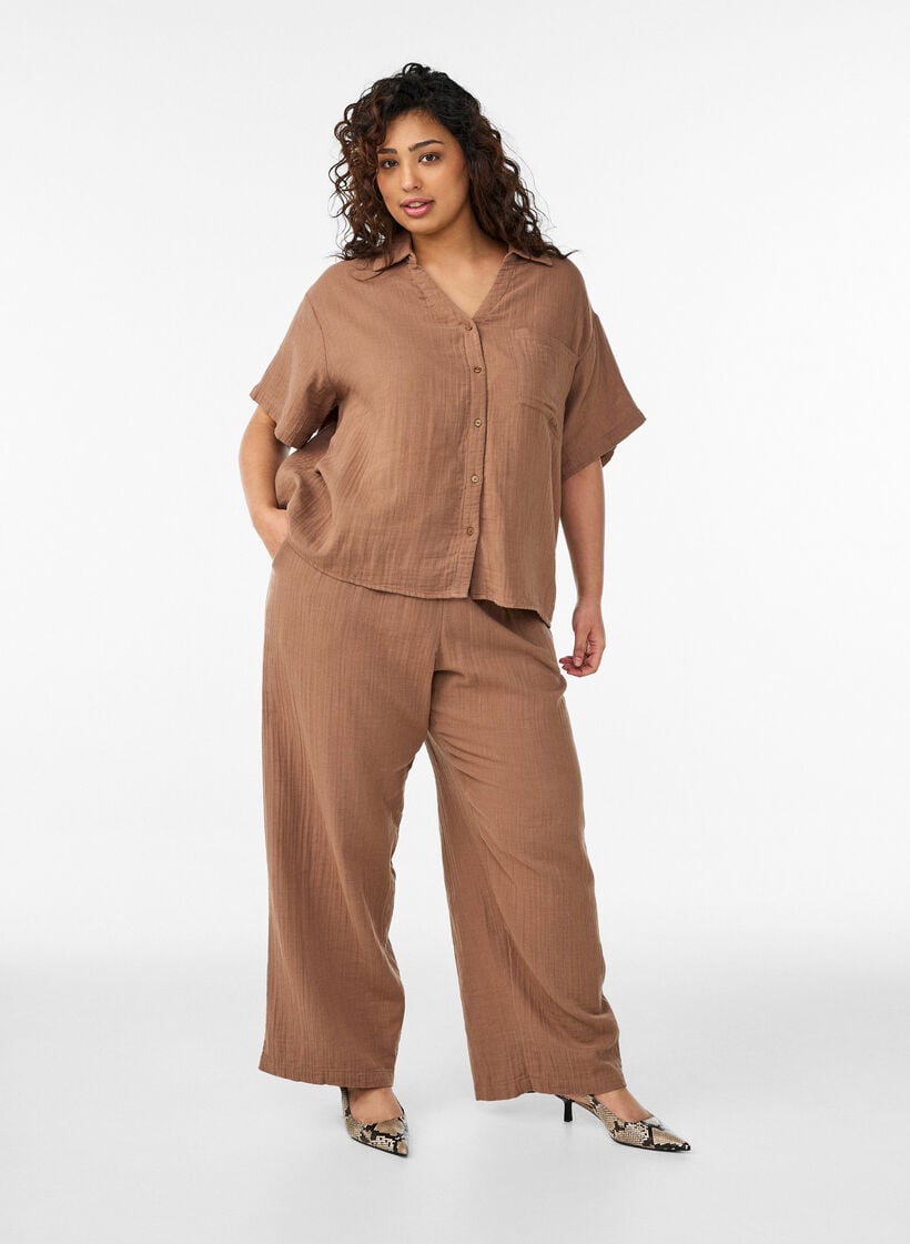 Cotton muslin blouse with short sleeves, Brown, Model image number 1