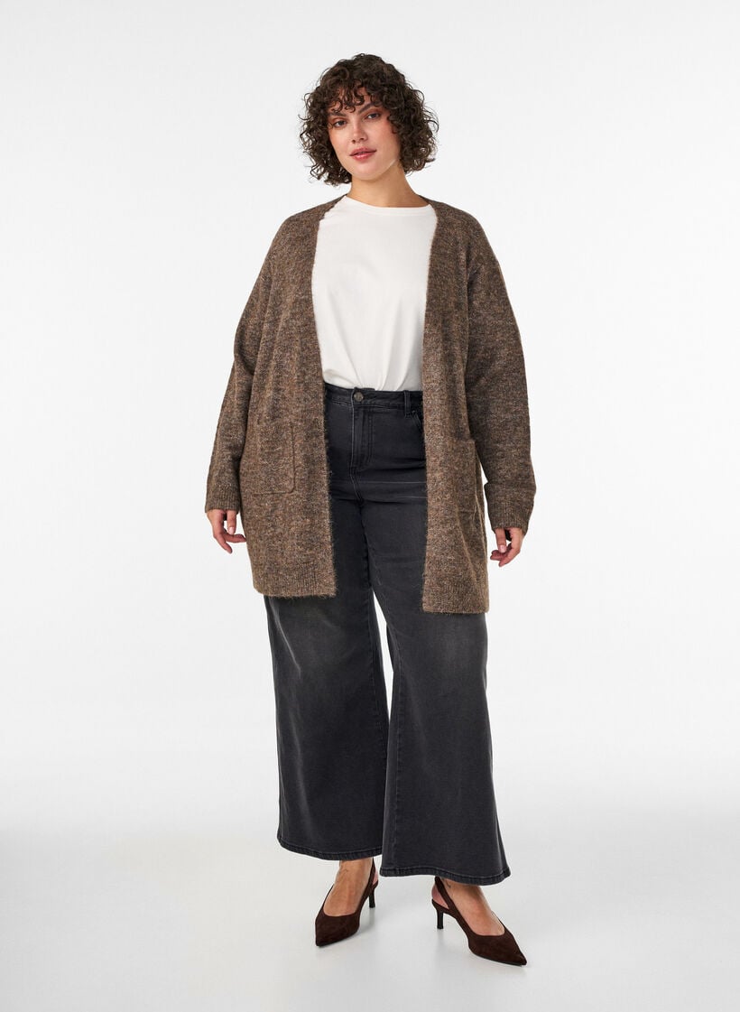 Long cardigan with pockets, Brown, Model image number 1