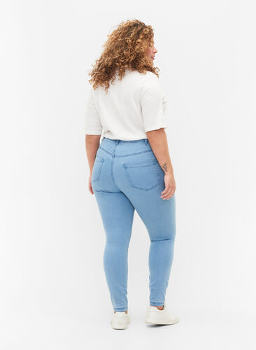Super slim Amy jeans with high waist, Ex Lt Blue, Model image number 1