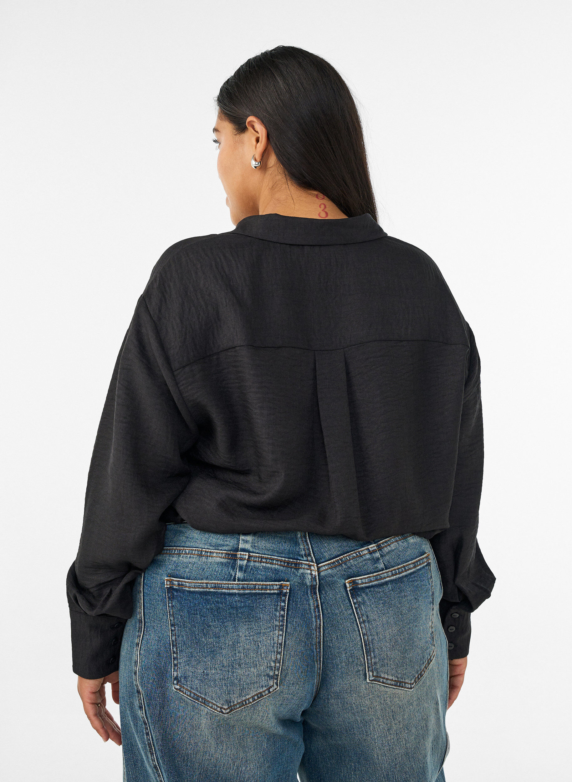 ZizzifashionLoose shirt with V-neck, Black, Model image number 2