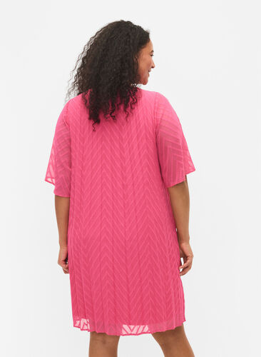 Short sleeved pleated dress, Shocking Pink, Model image number 1