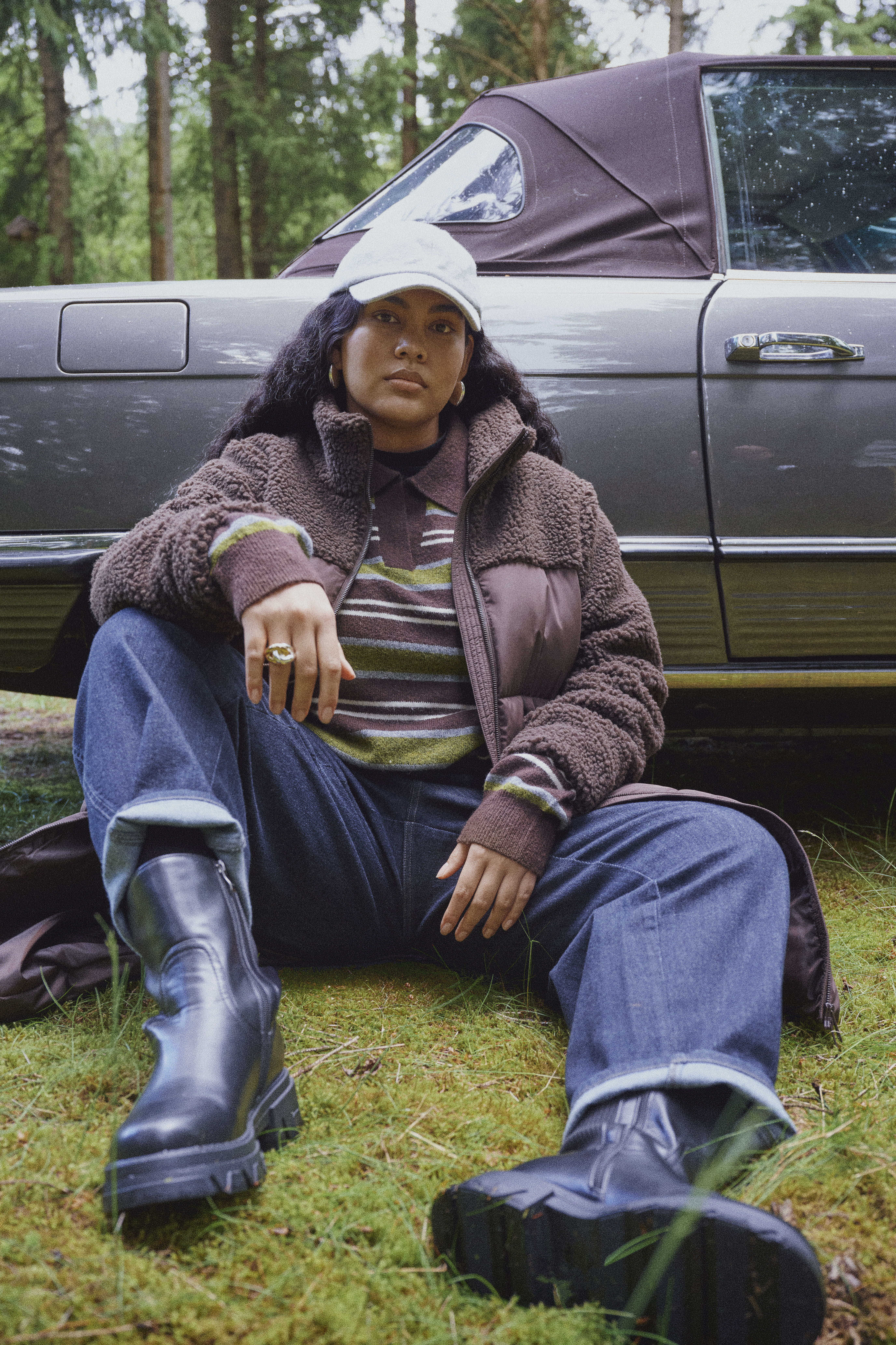 Relaxed retro in earth tones, , Model