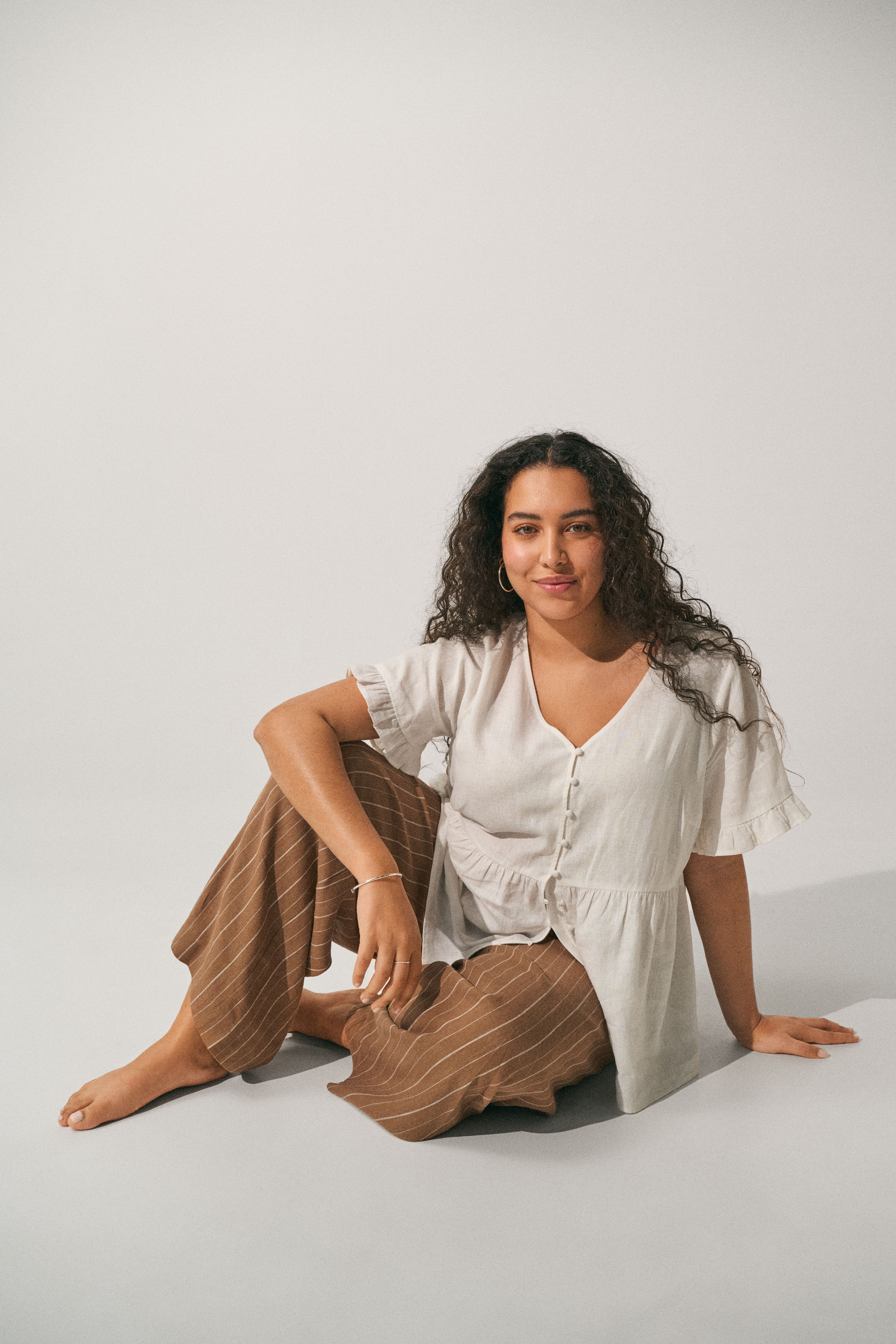 Zizzifashion Linen and viscose outfit, , Model