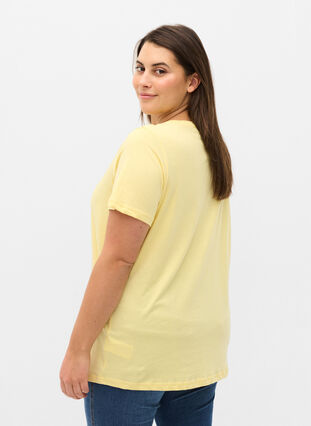 Short-sleeved cotton t-shirt with a print, Pale Banana Shine, Model image number 1