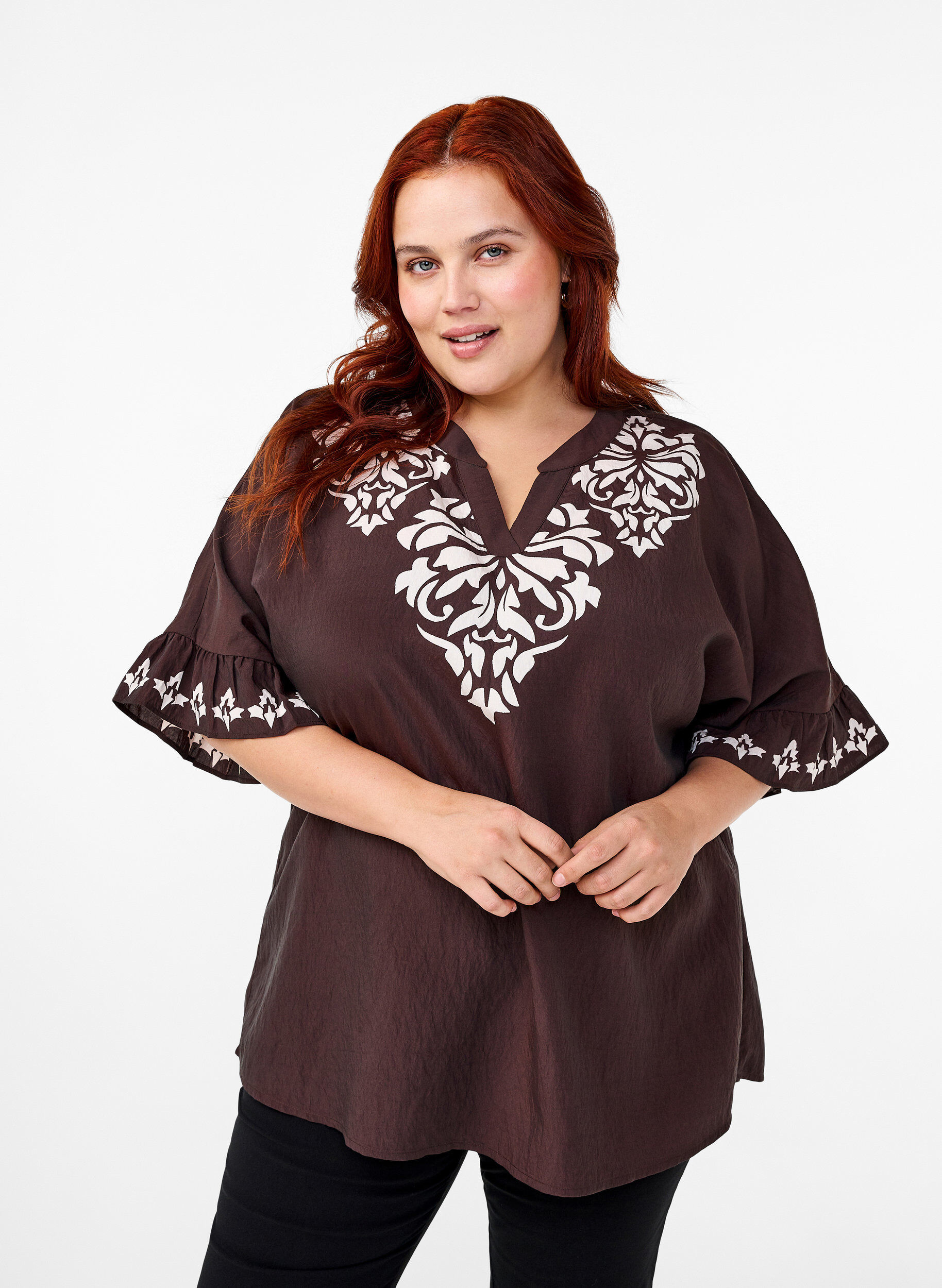 Zizzifashion Short-sleeved blouse with print and ruffles, Brown, Model image number 0
