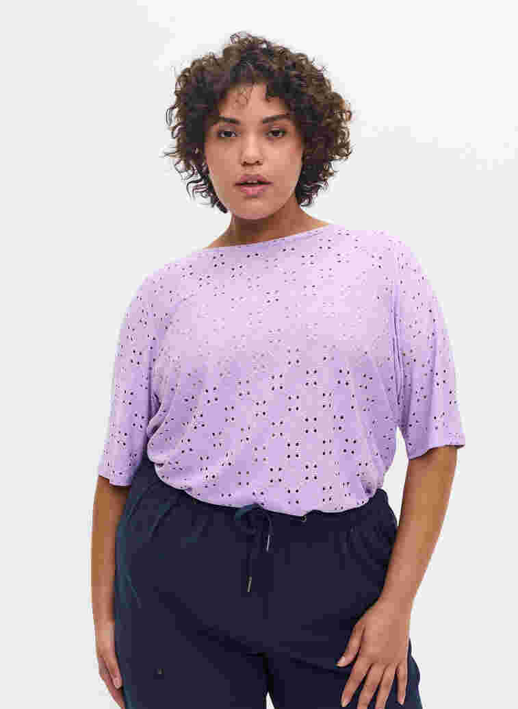 Blouse with Broderie Anglaise and 2/4 Sleeves, Lavendula, Model image number 0
