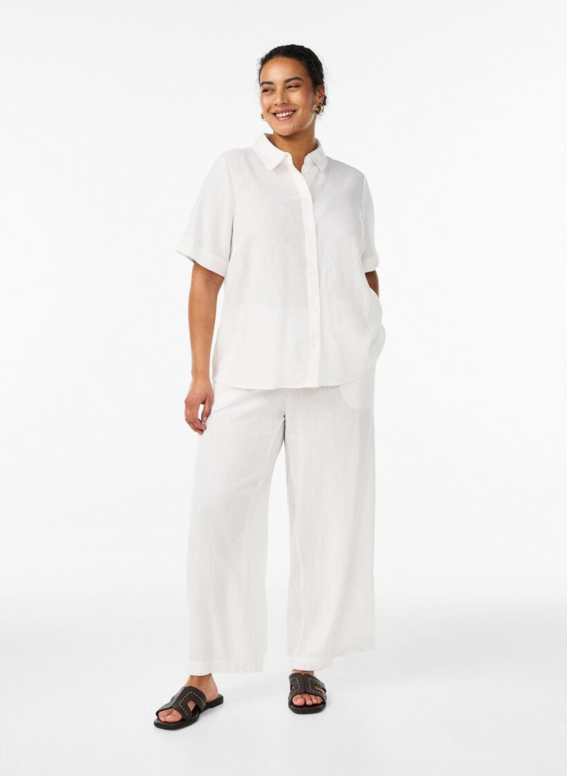 Short-sleeved shirt in linen and viscose, White, Model image number 1