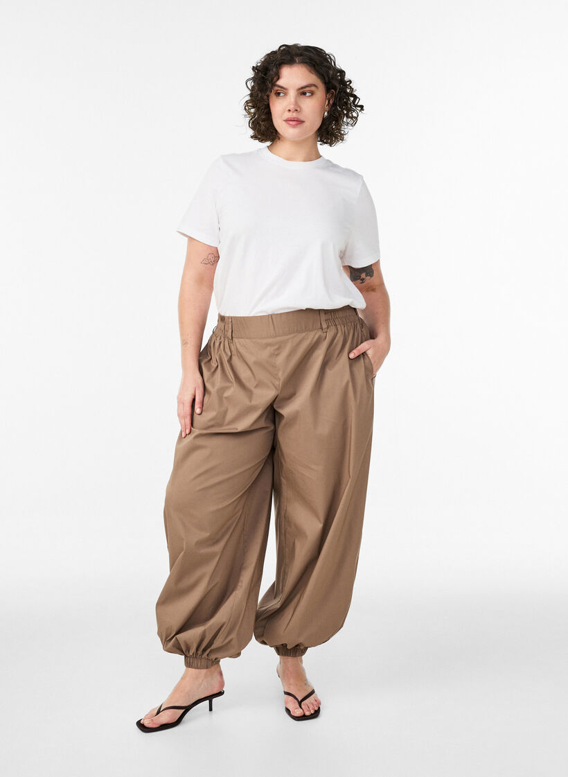 Cotton T-shirt with print, White, Model image number 1