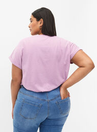 Short sleeved cotton blend t-shirt, Lavender Mist, Model