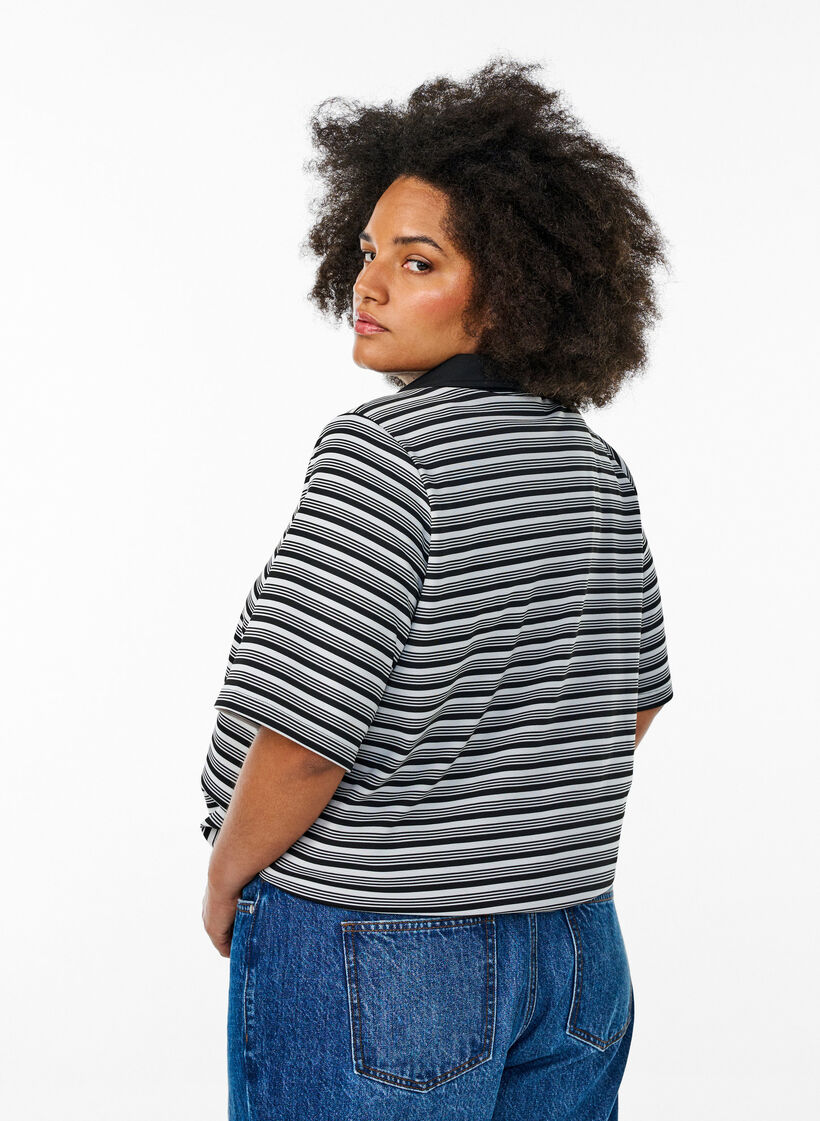 Striped polo shirt with short sleeves and zip, Black, Model image number 2