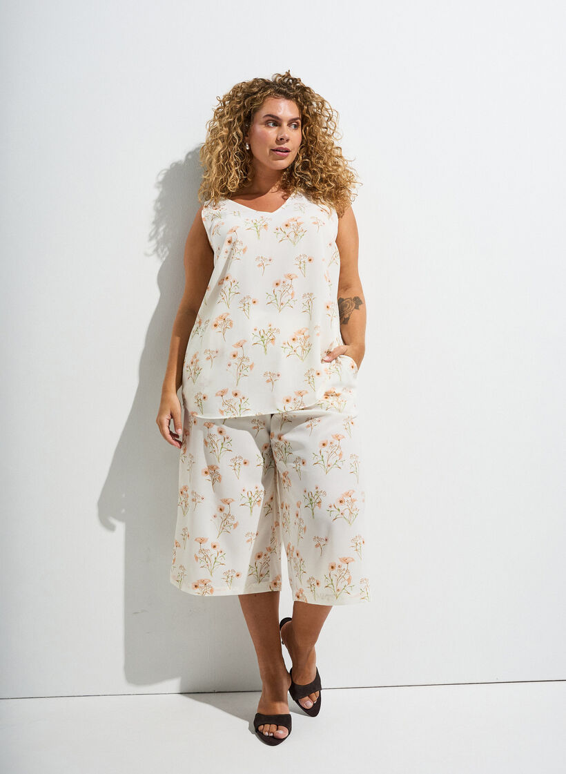Printed top with v-neck, White, Image image number 0