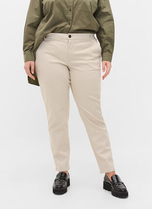 Chinos in cotton with pockets, Sand, Model image number 2