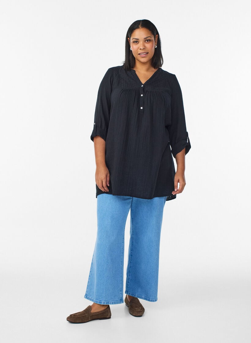 Cotton muslin tunic with broderie anglaise, Black, Model image number 1