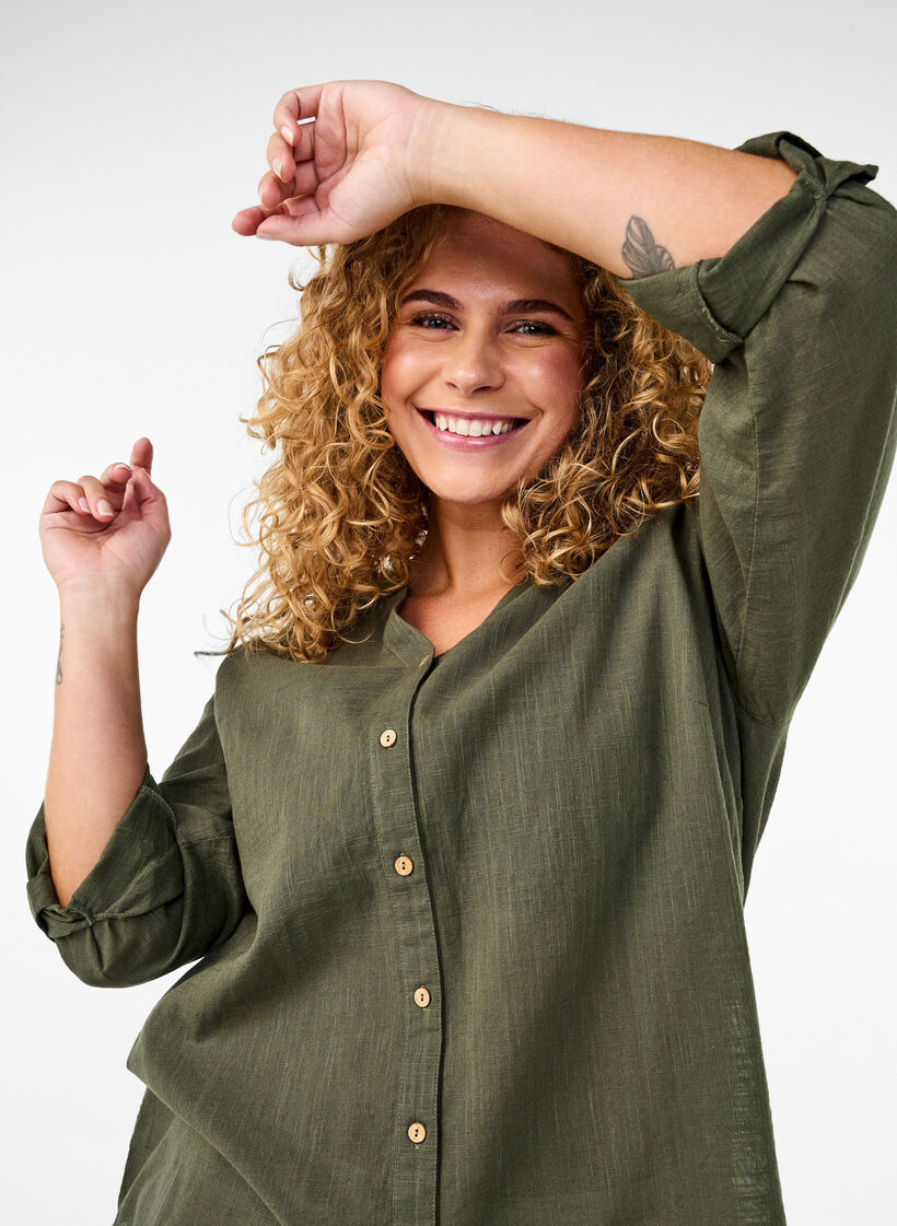 Cotton shirt blouse with a v-neck, Green, Image image number 0