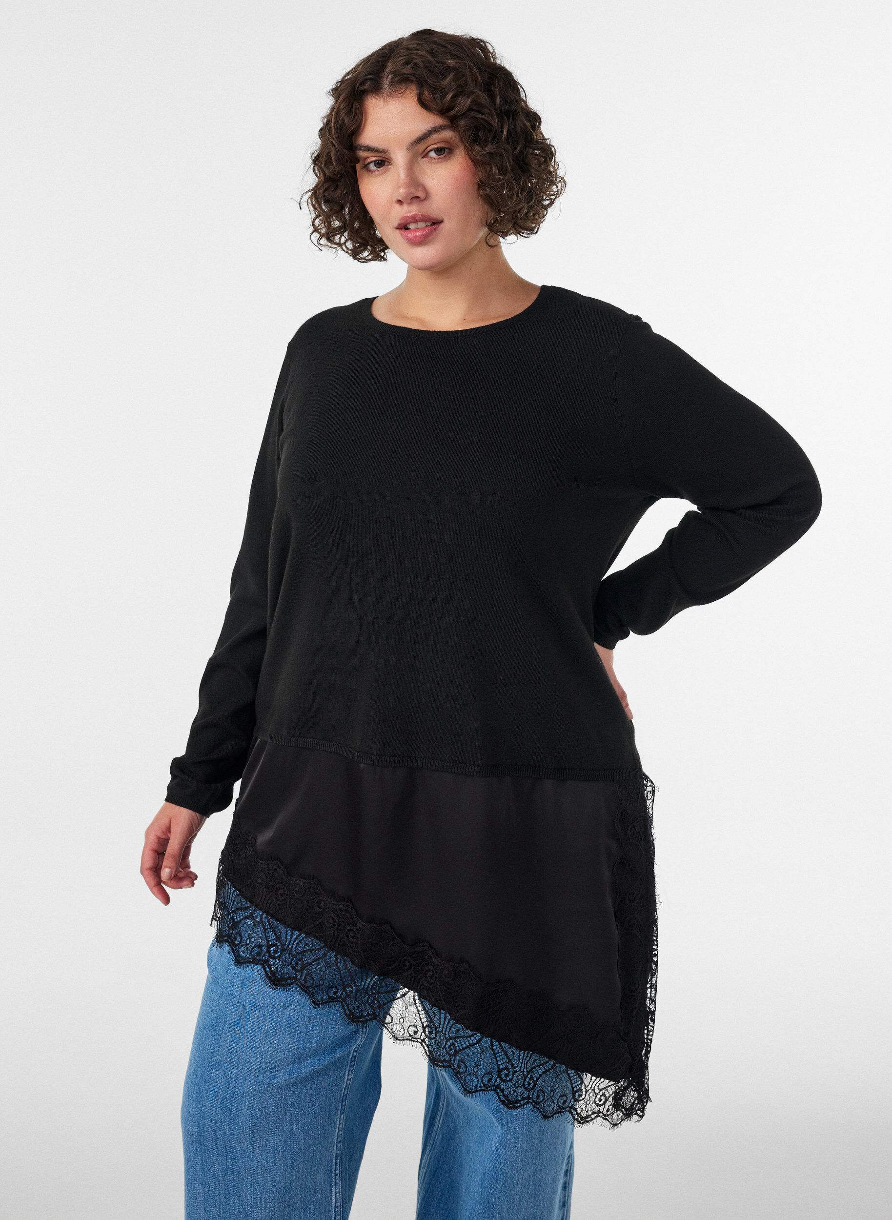 Knitted blouse with layered effect and lace trim, Black, Model