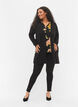 Knitted cardigan with slit and rib, Black, Model image number 2